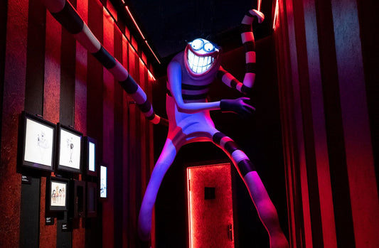 14660-tim-burton-le-labyrinthe-manifestation_gal_desk-1